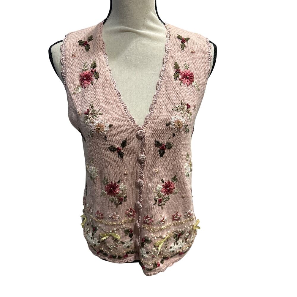 Women’s Erika Petites Embroidered Pink Vest. Size Small Petite